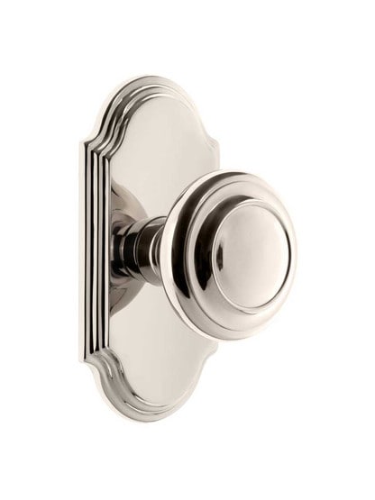 Grandeur Arc Rosette Door Set with Circulaire Knobs in Polished Nickel.